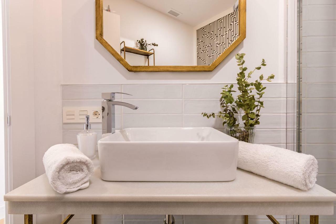 Ohliving Santa Cruz Apartment Seville Ngoại thất bức ảnh